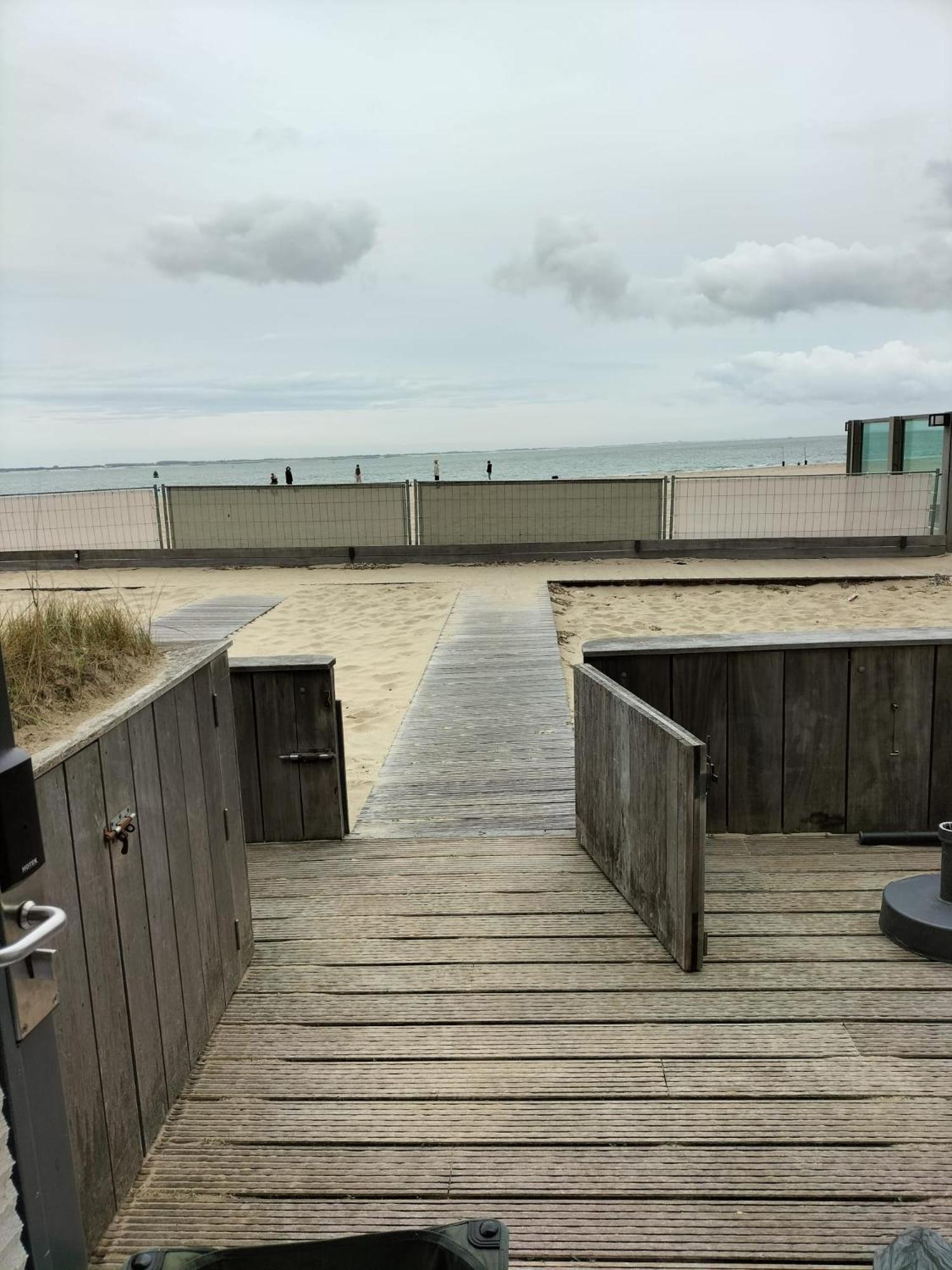 Beachrooms Pier 7 弗利辛恩 客房 照片